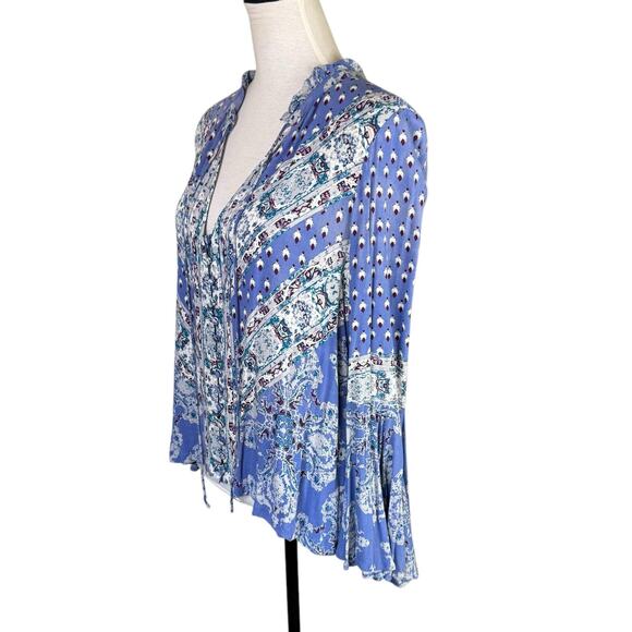 Free People Magic Mystery Sky Blue Print Long Flare Sleeve Boho Top - Picture 3 of 11